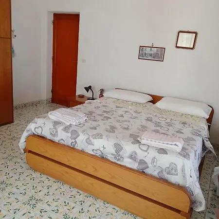 Dimora Di Donna Rita Pensjonat