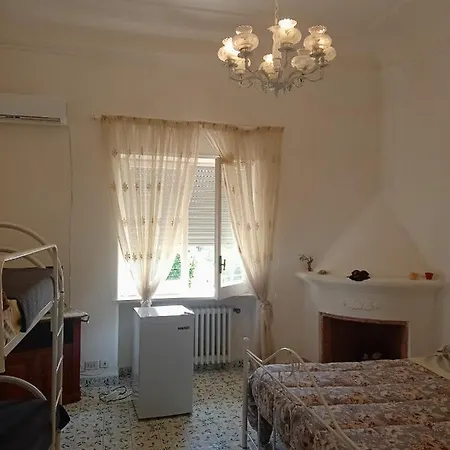 Dimora Di Donna Rita Pensjonat